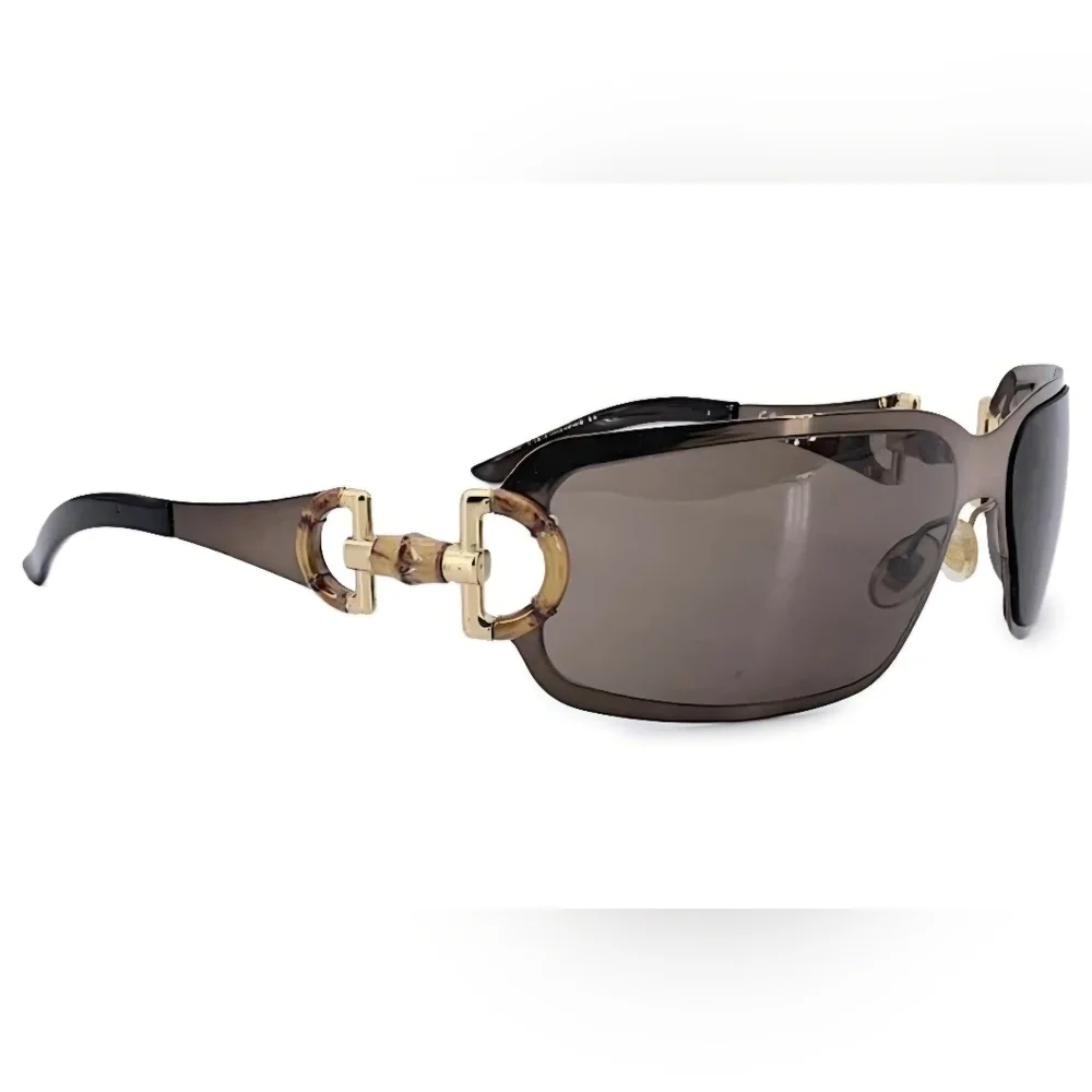 Gucci model GG 2801/S, featuring distinctive bamboo-effect detailing